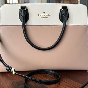 Almost new Kate Spade medium tote with crossbody attachment